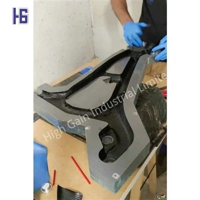 Matrijsontwerp voor koolstofvezelproducten